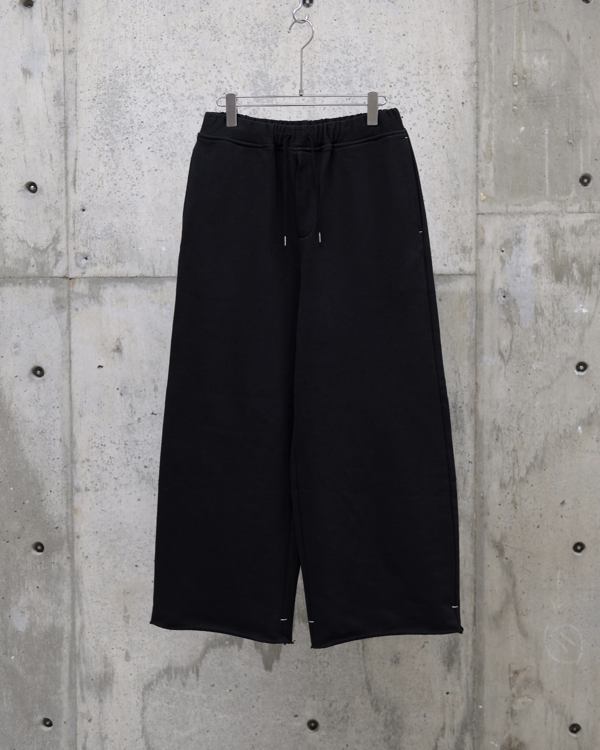Wide Sweat Pants