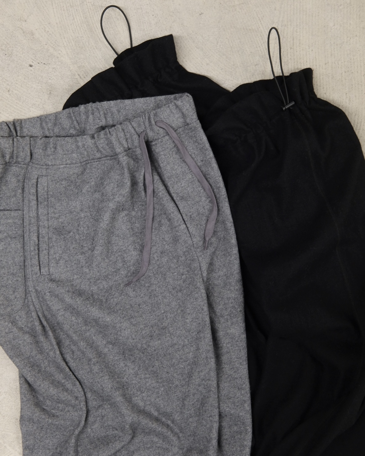 DIGAWEL / Hem Gathers Pants